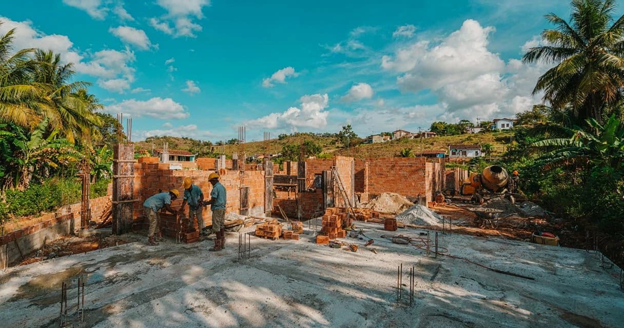 inflação construção nordeste 2026: Por que o Nordeste lidera a inflação de construção?